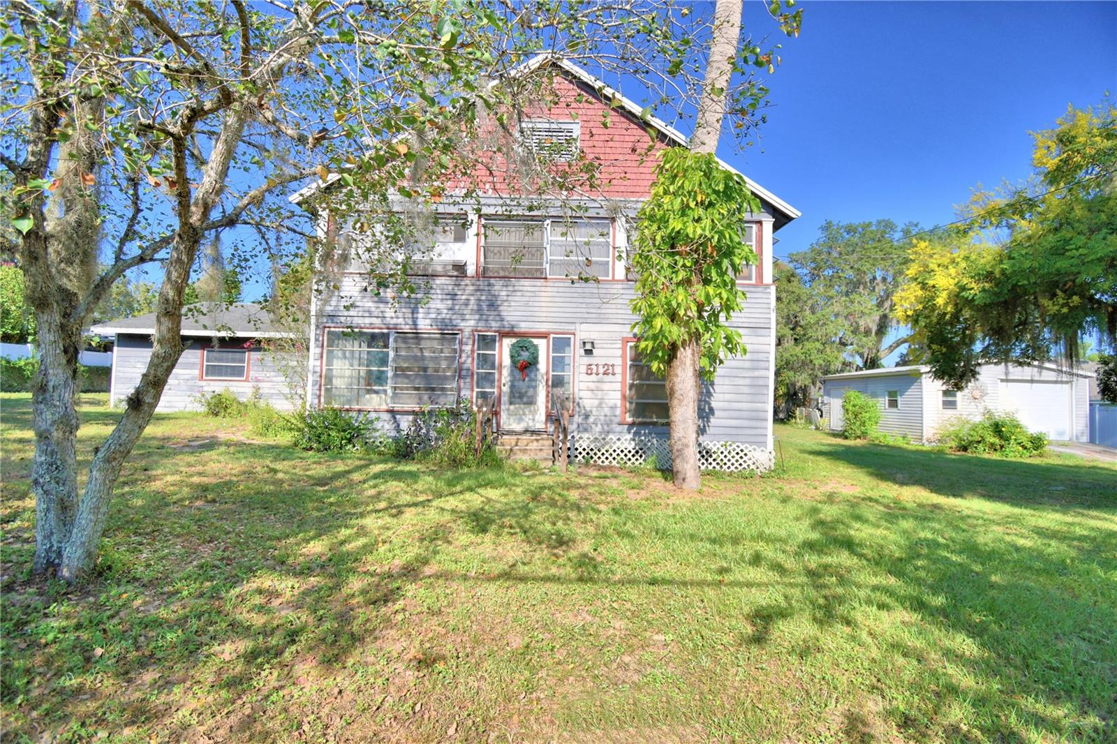 Single Family Residence