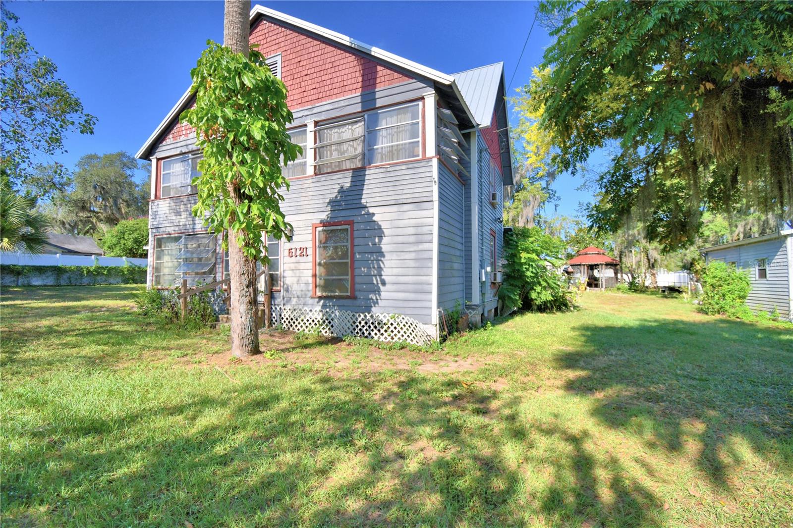 6121 COUNTY ROAD 547 N photo 3