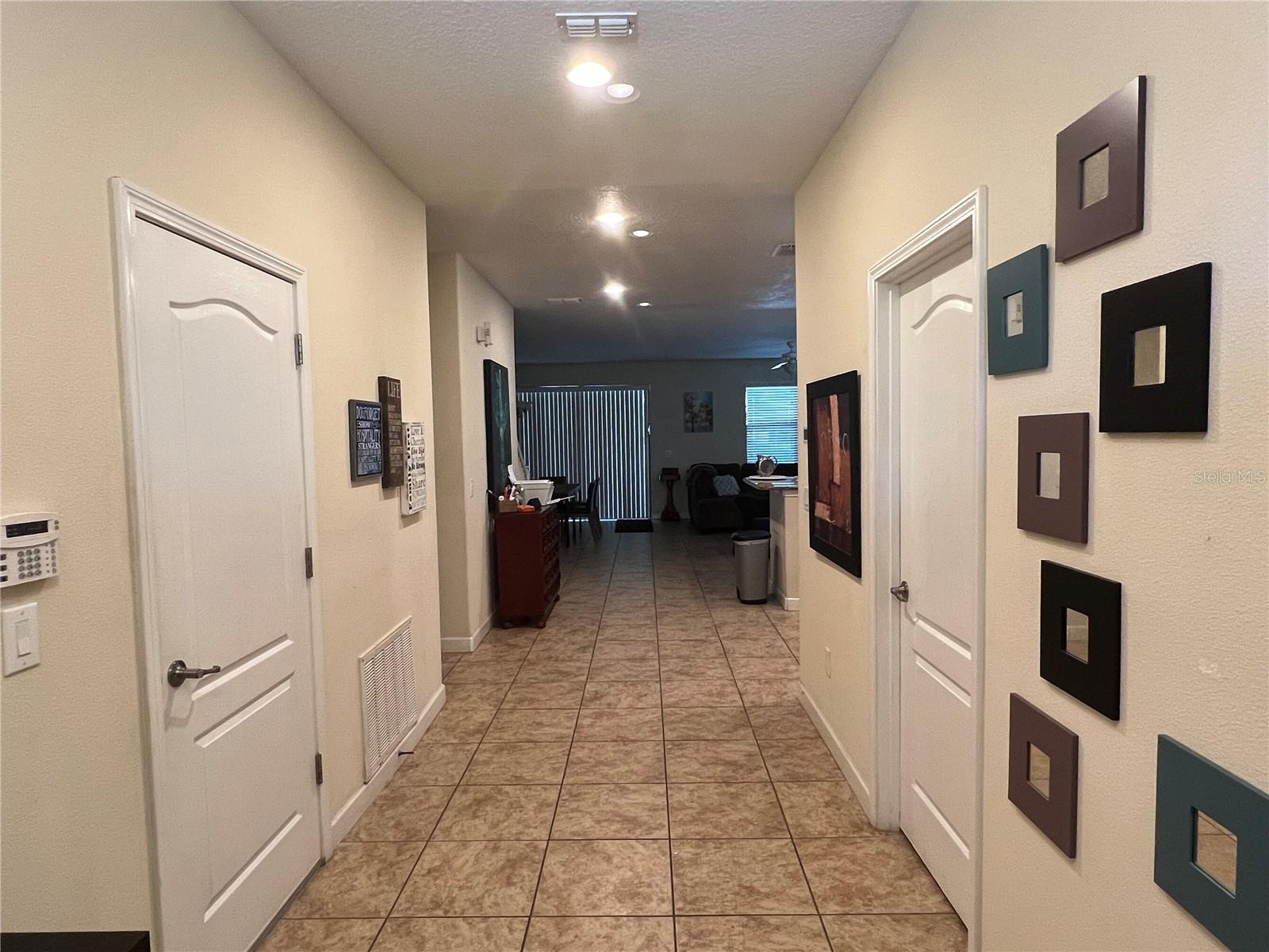 1440 MOON VALLEY DR photo 3