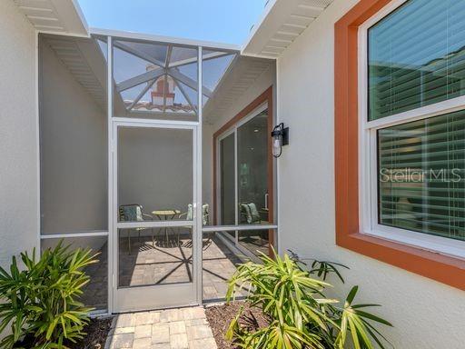 189 CLIFTON WAY photo 4