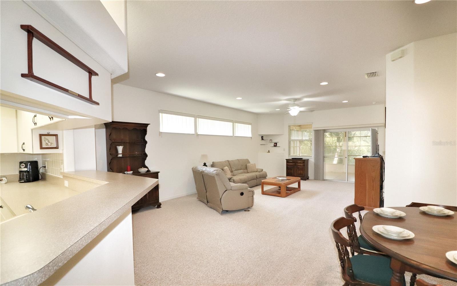 5433 SIR CHURCHILL DR photo 4