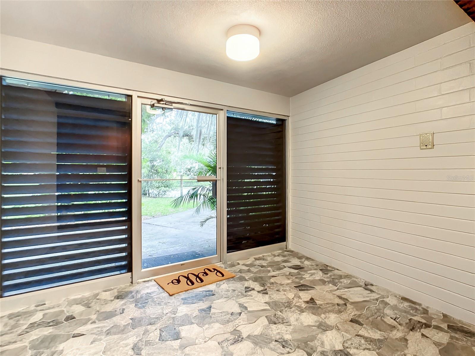 3320 Mango Tree DR photo 2
