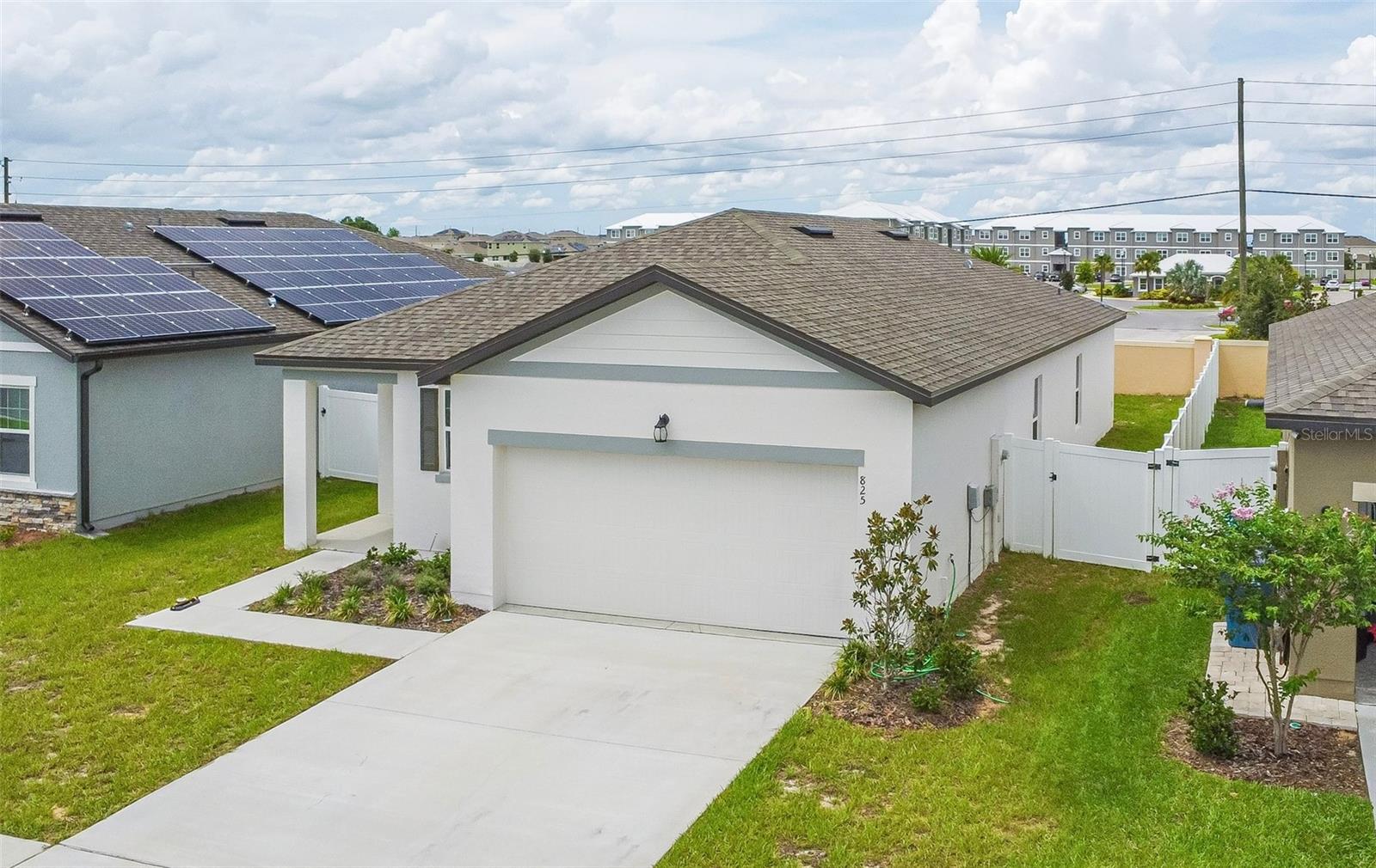 825 ORCHID GROVE BLVD photo 3