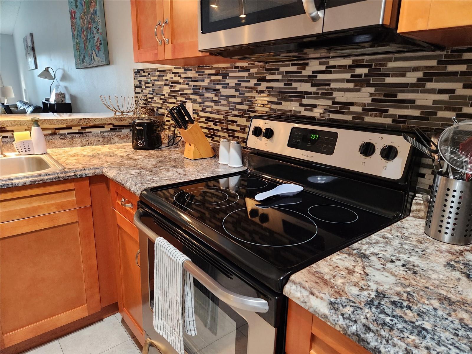 2771 SUMMERDALE DR #1 photo 4