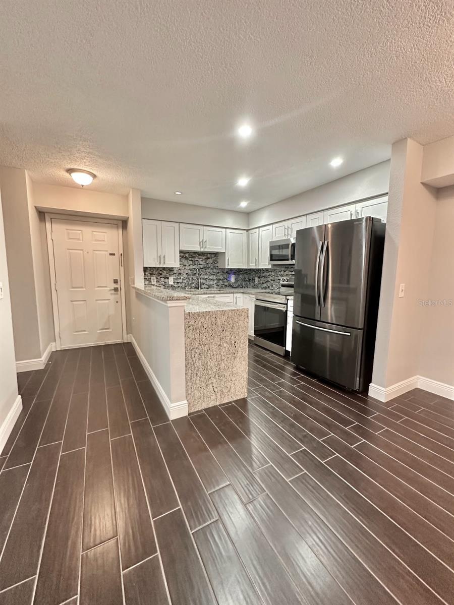 9481 HIGHLAND OAK DR #1003 photo 5