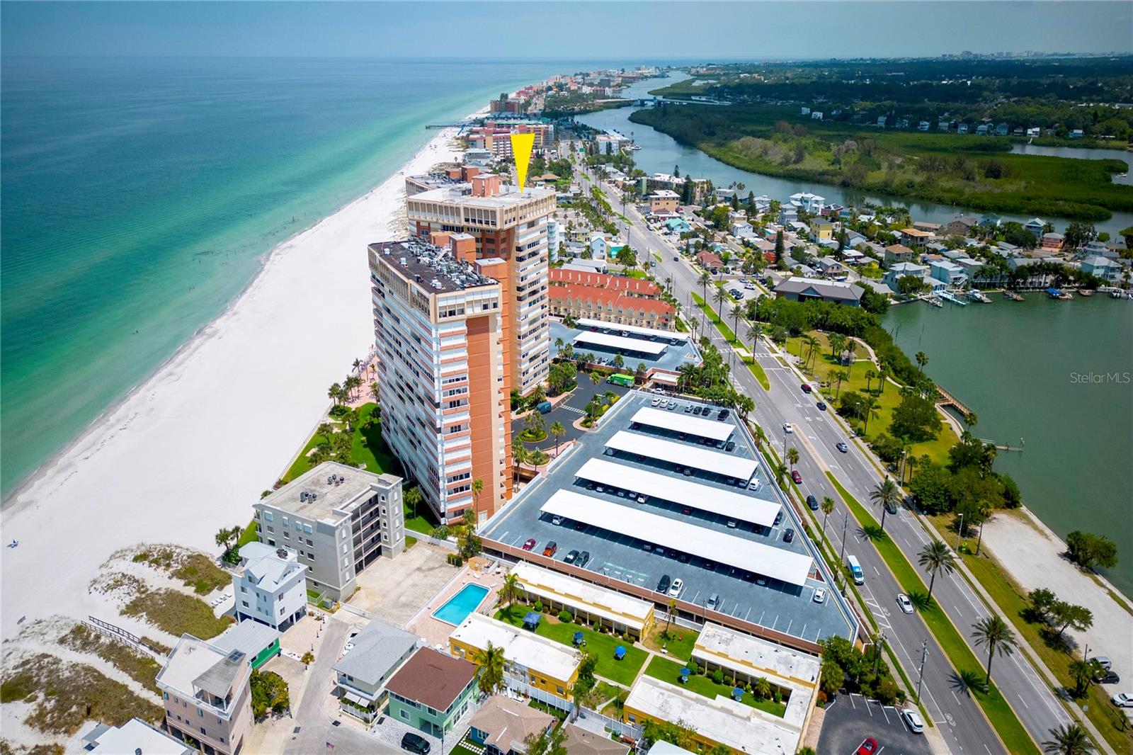 17920 GULF BLVD #1401 photo 4