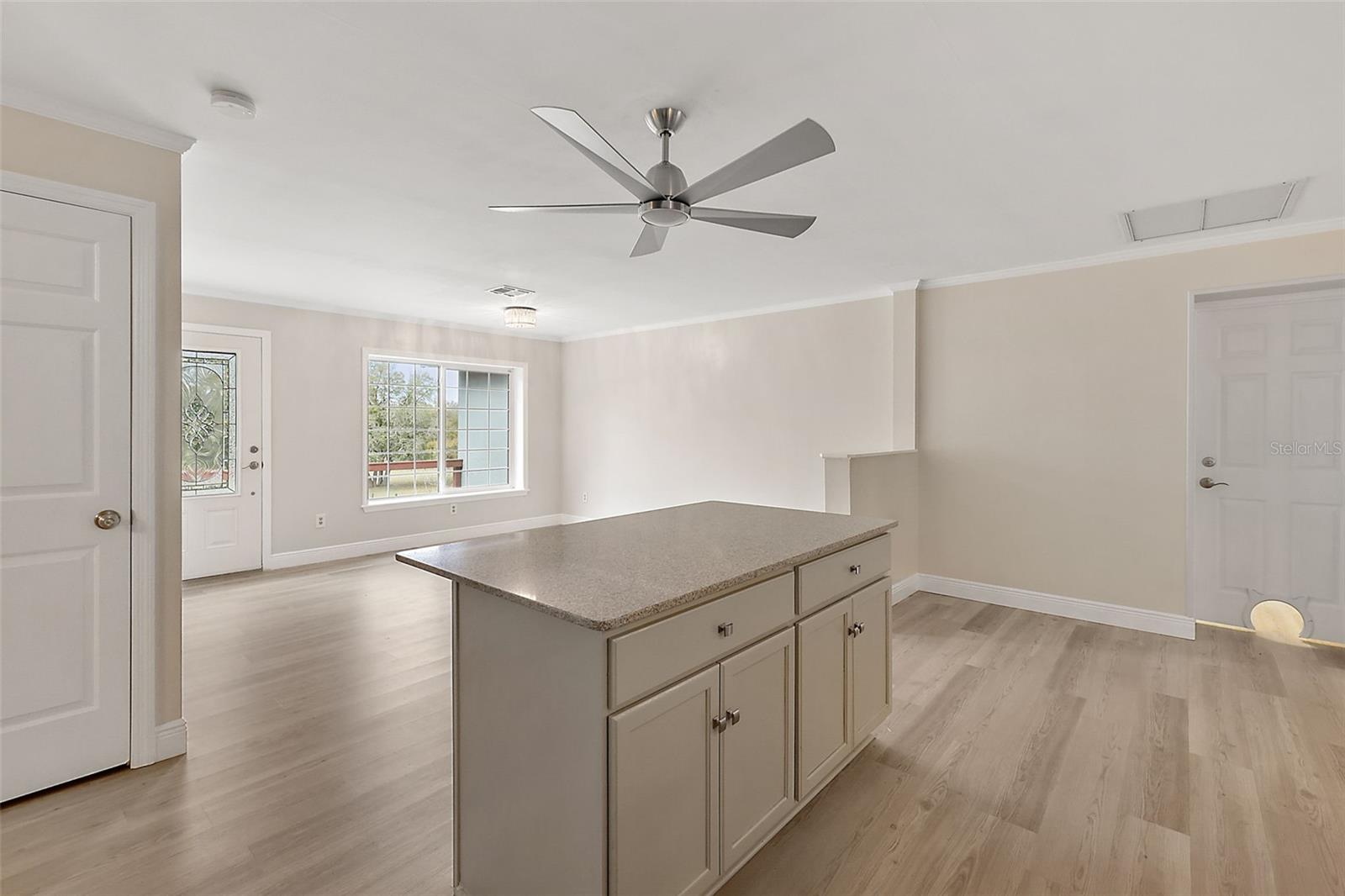 21342 S BUCKHILL RD photo 4