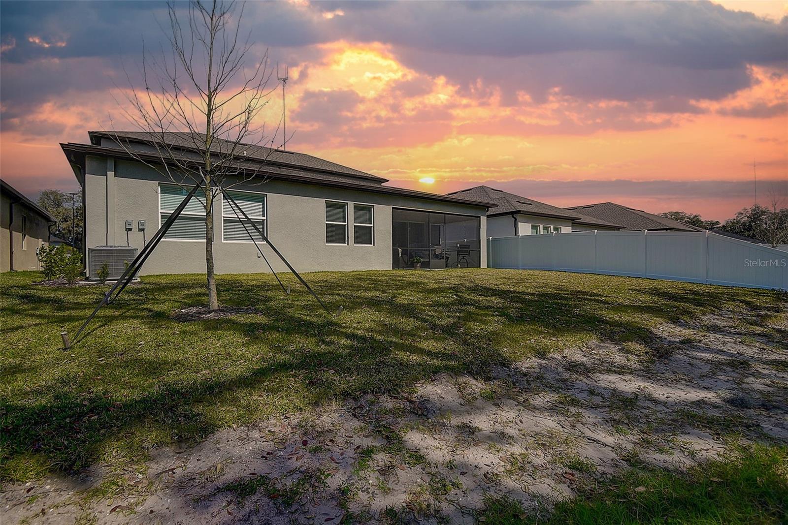 12821 BERGSTROM BAY DR photo 3