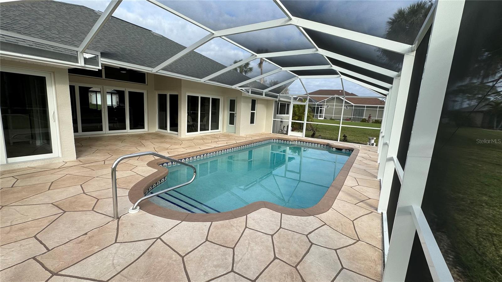 2531 PEBBLE CREEK PL photo 3