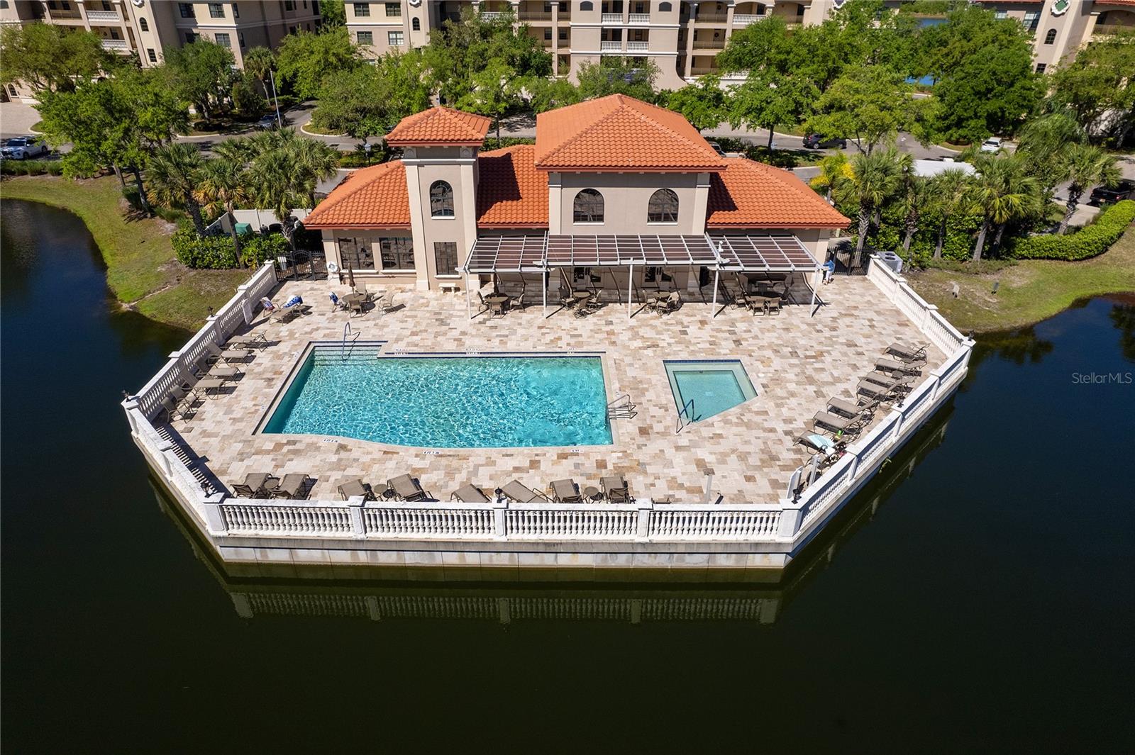 7718 LAKE VISTA CT #408