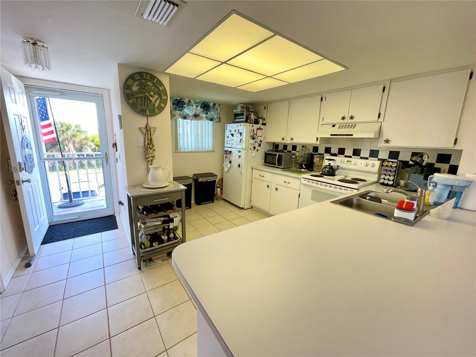 3310 LOVELAND BLVD #606 photo 5