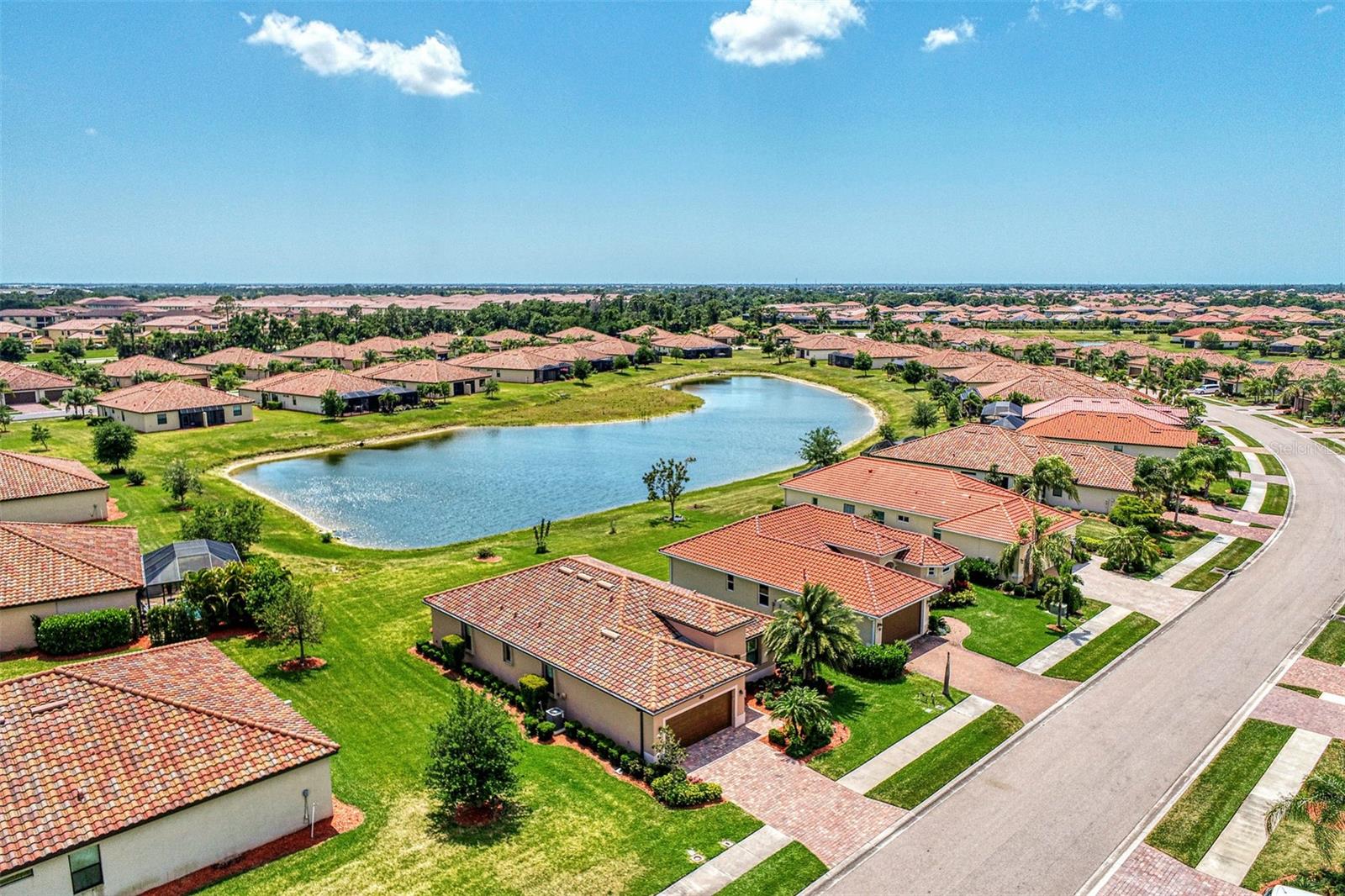 12536 FELICE DR photo 5