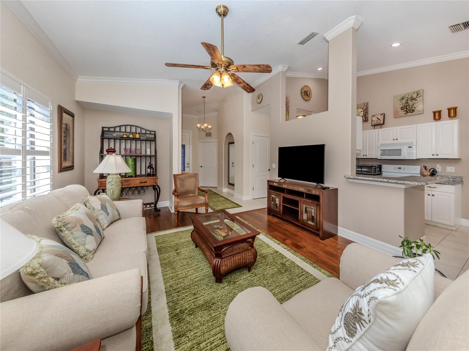 129 PRESERVE PL #D photo 4