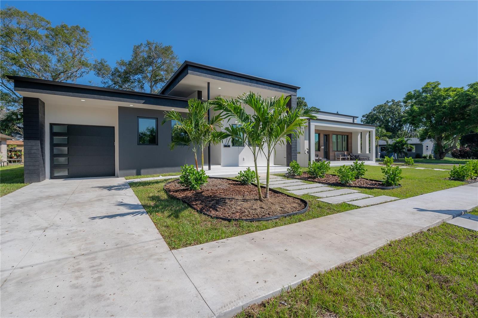 4511 24TH AVE S photo 3