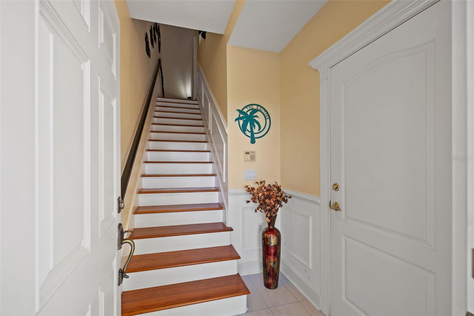 1043 PINELLAS BAYWAY S photo 4