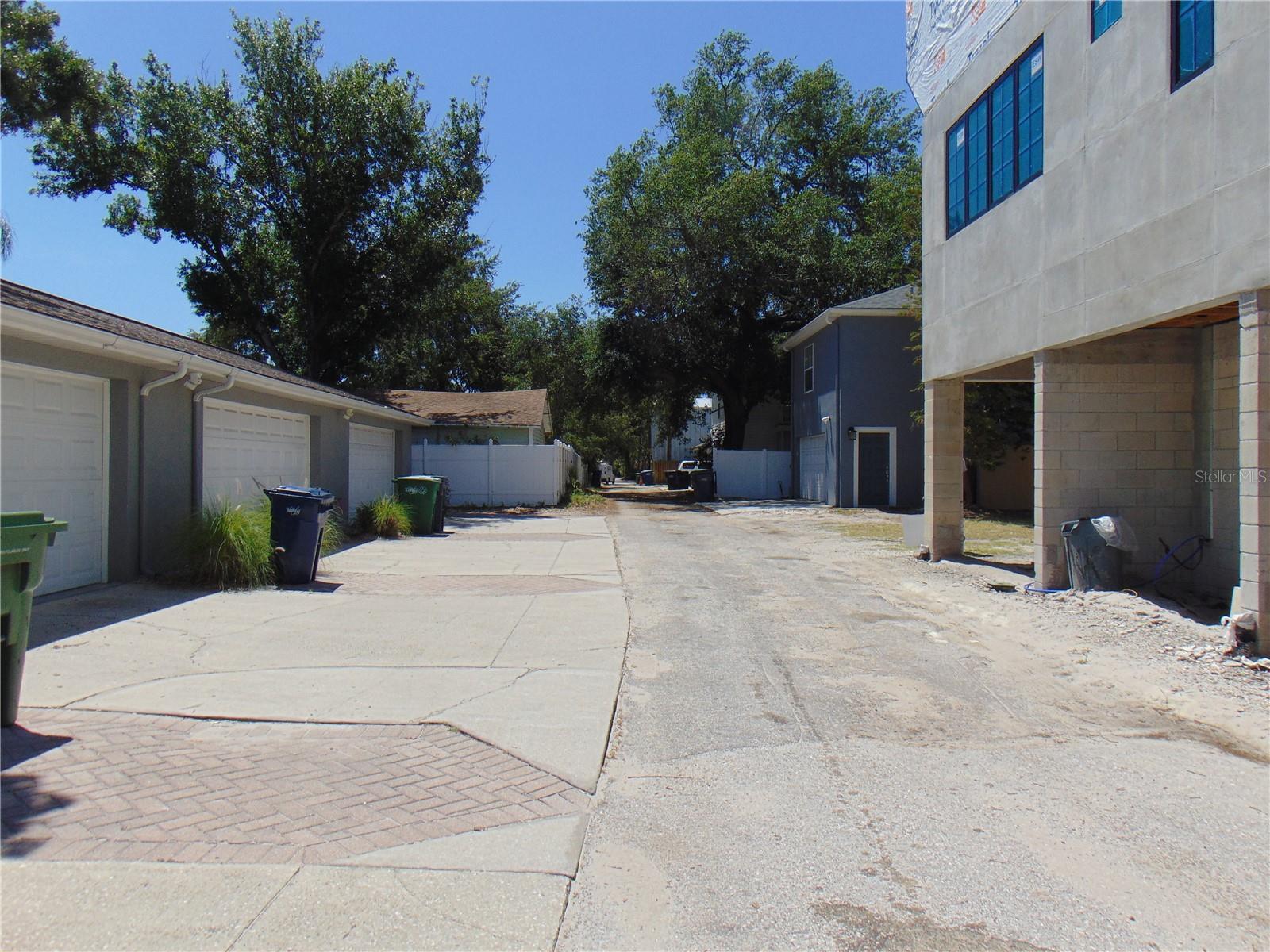 406 S ORLEANS AVE photo 4