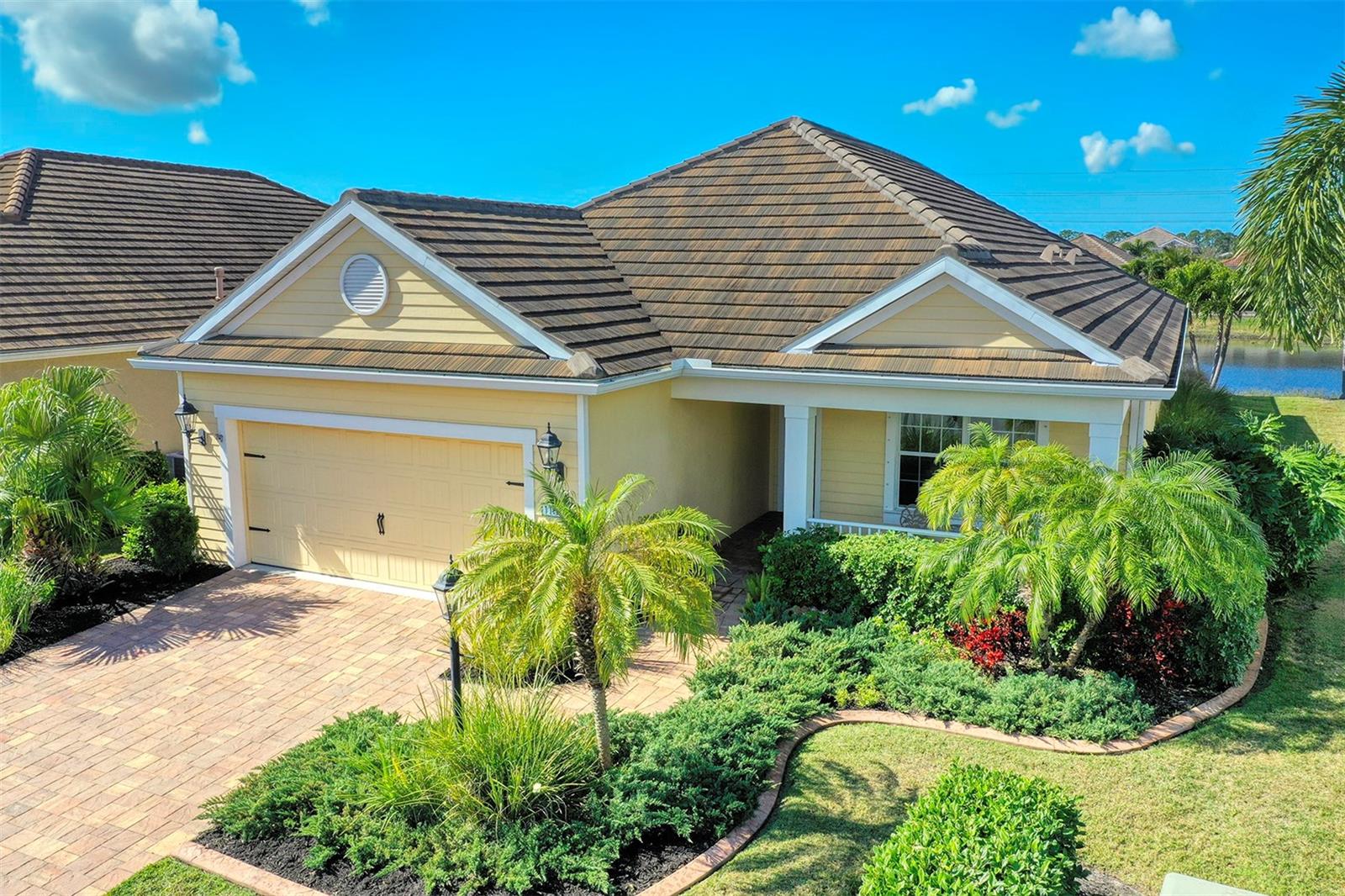 11613 MARATHON CIR — home for sale