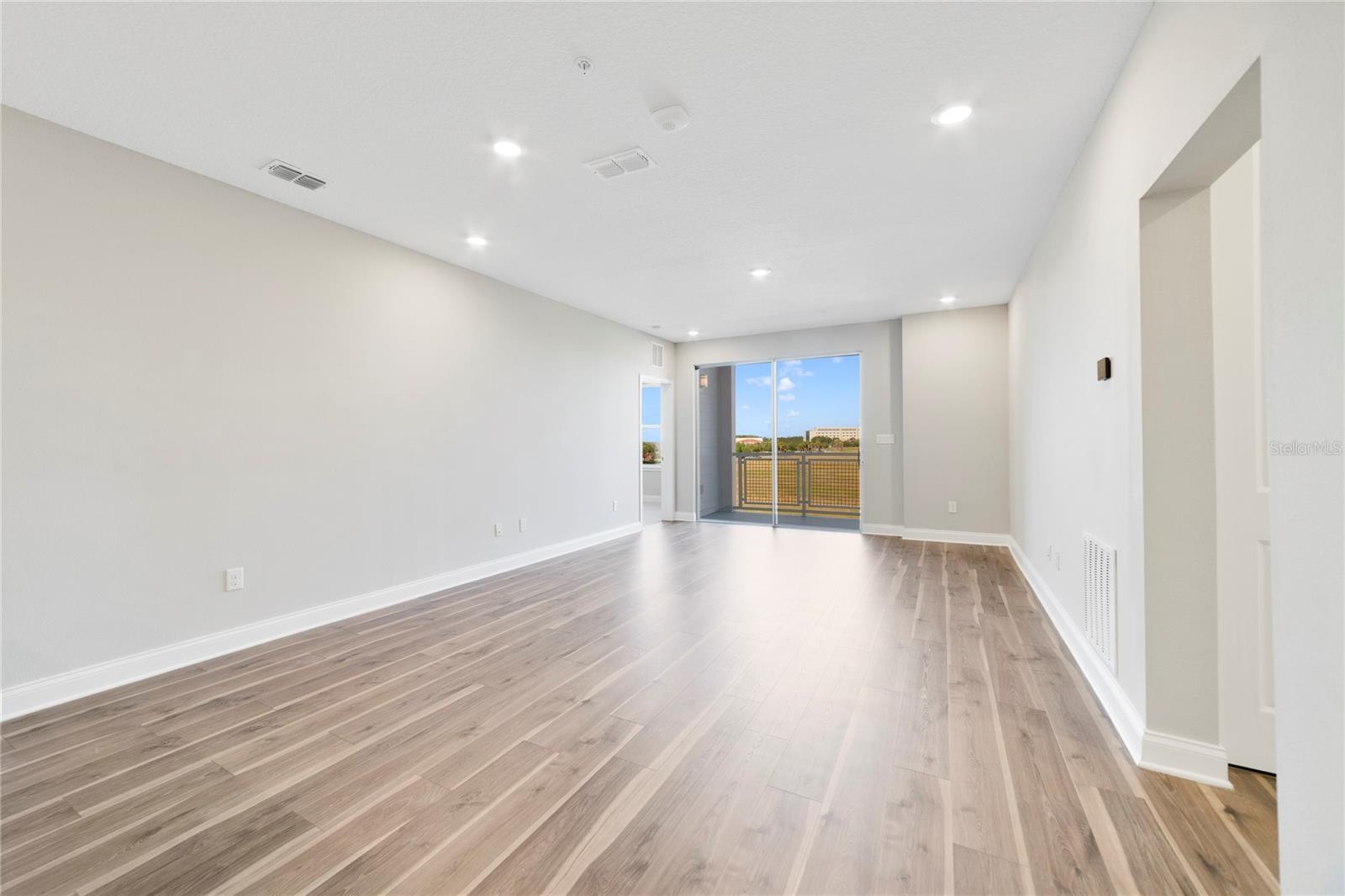7521 LAUREATE BLVD #5304 photo 5