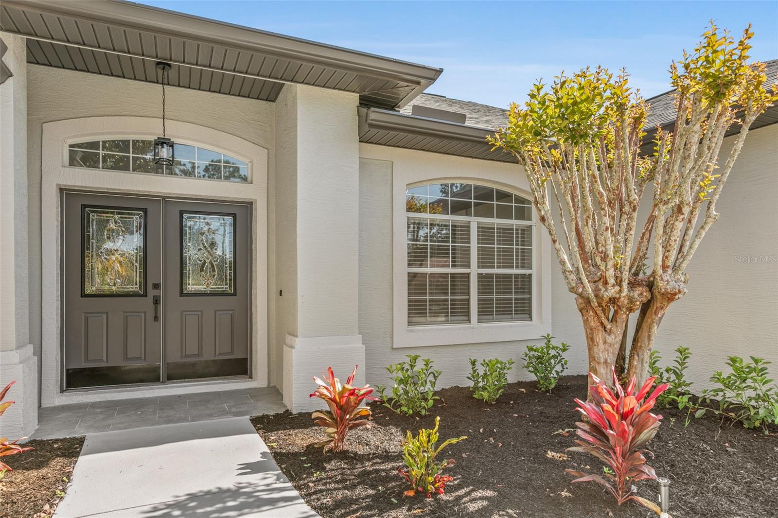 63 FERNDALE LN photo 3