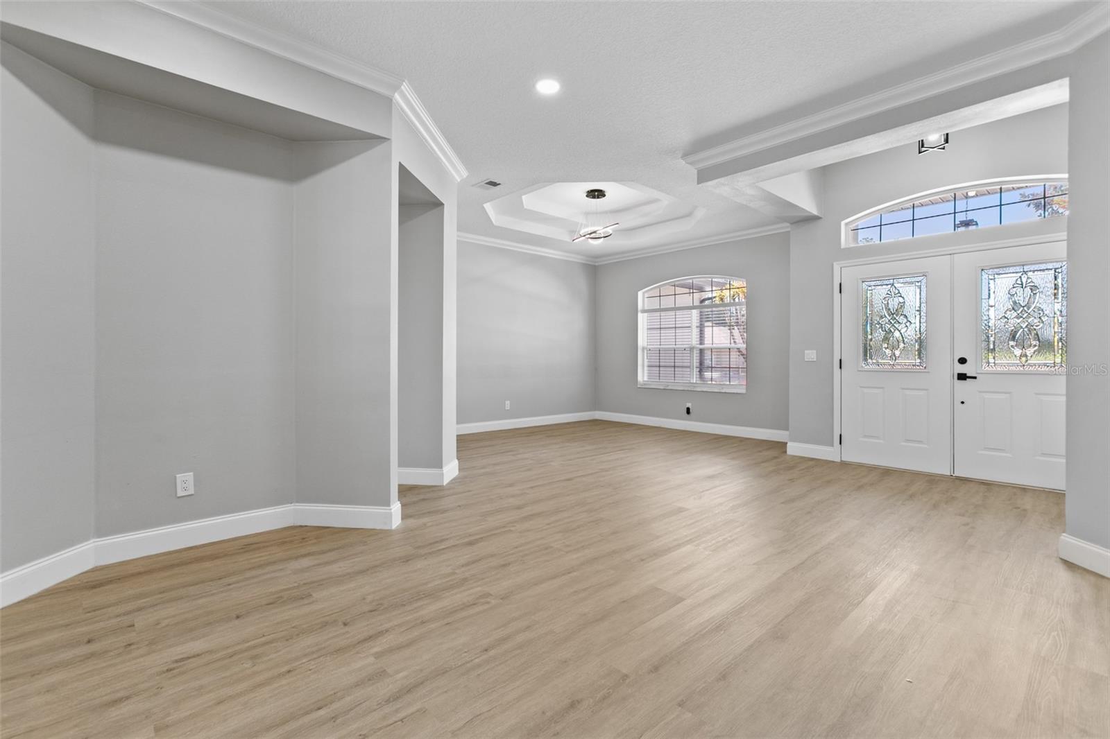 63 FERNDALE LN photo 5