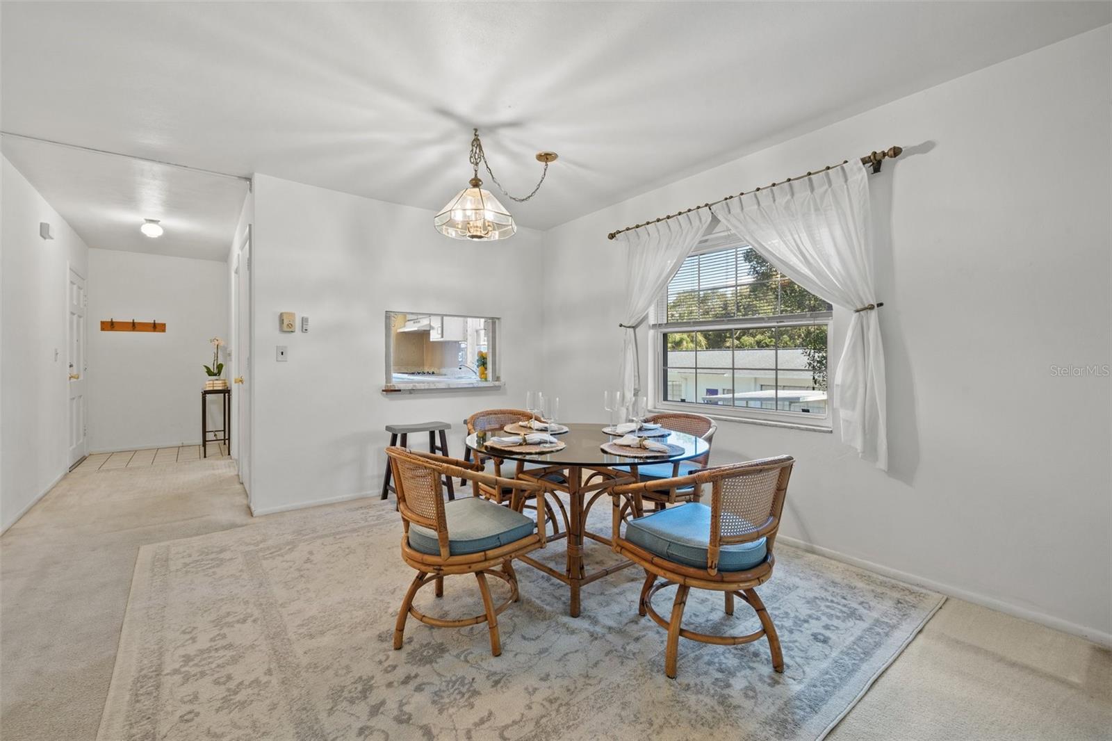 200 GLENNES LN #215 photo 4