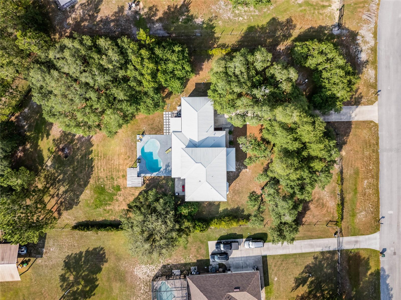 6333 POMPANO DR photo 4
