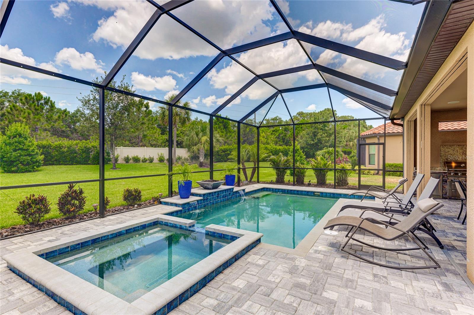 9769 HIGHLAND PARK PL — home for sale