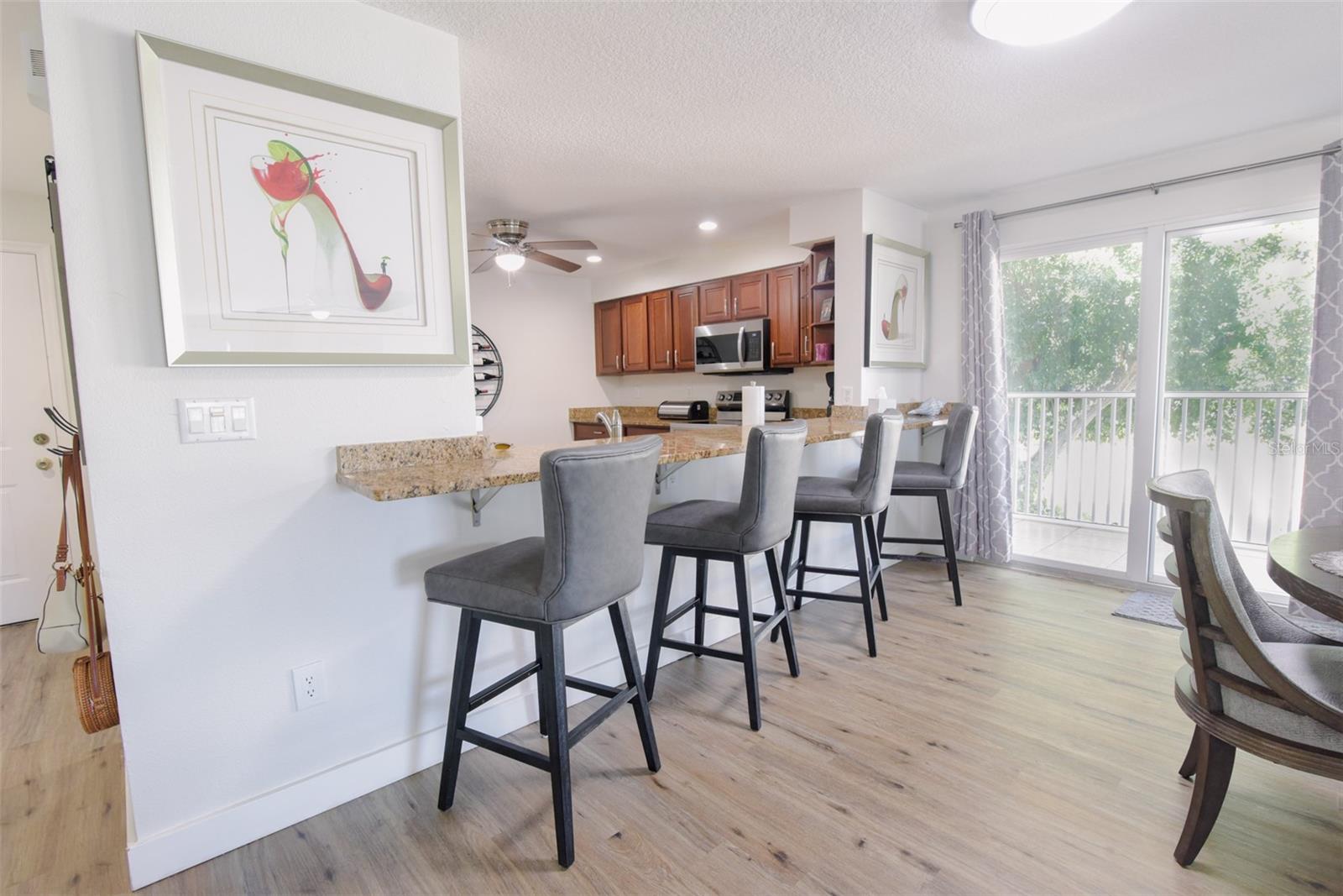 1477 PARK BEACH CIR #14 photo 3