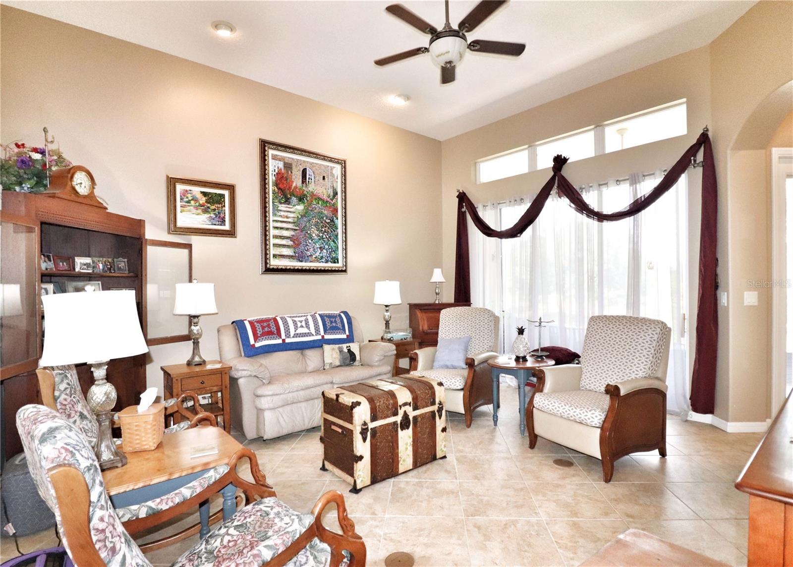 5208 SCOTLAND CT photo 4
