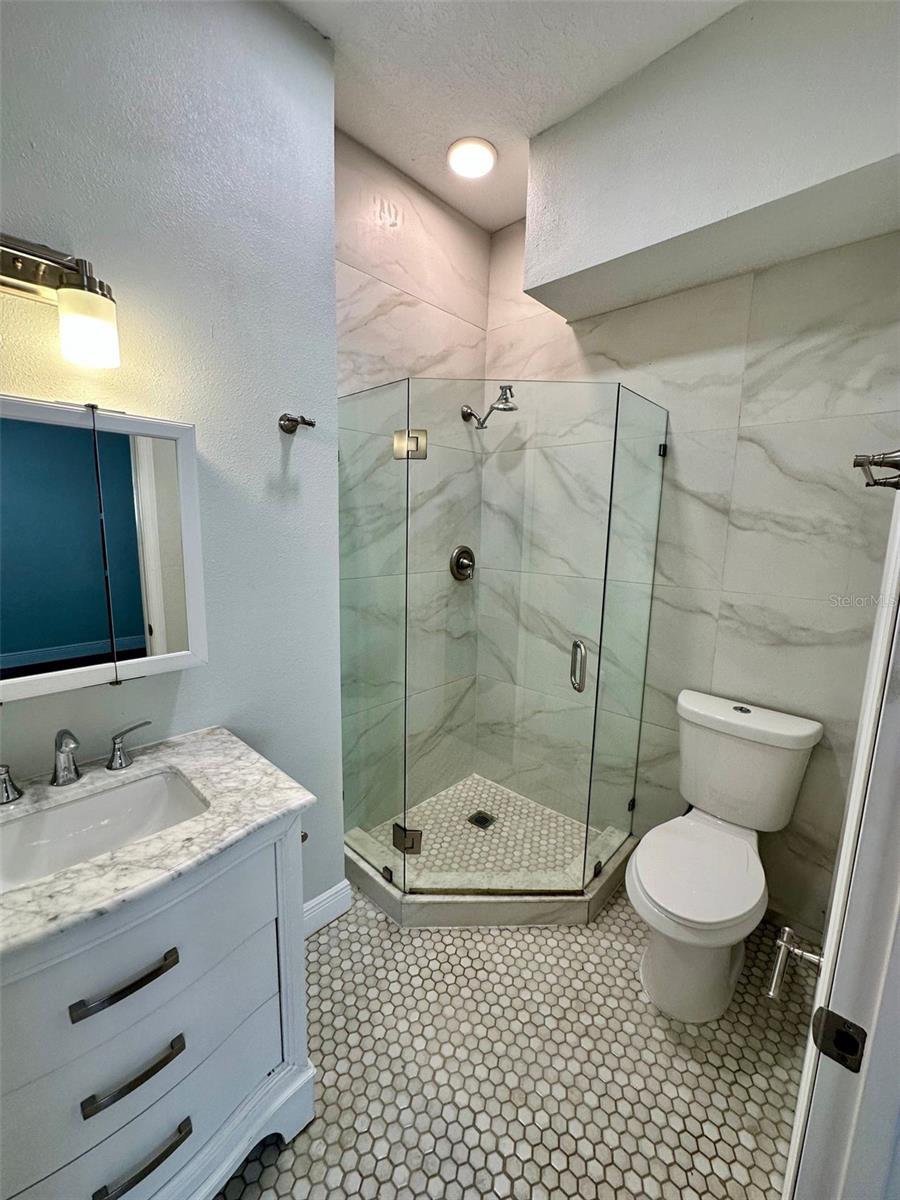 129 E CONCORD ST #B photo 5