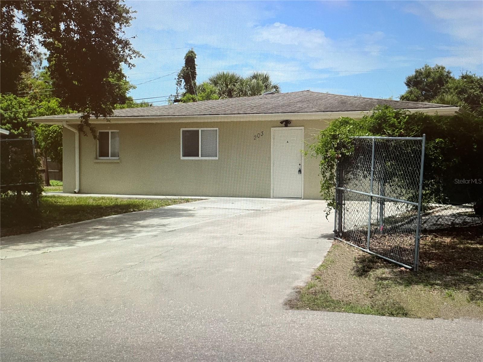 12210 GENOA DR photo 2