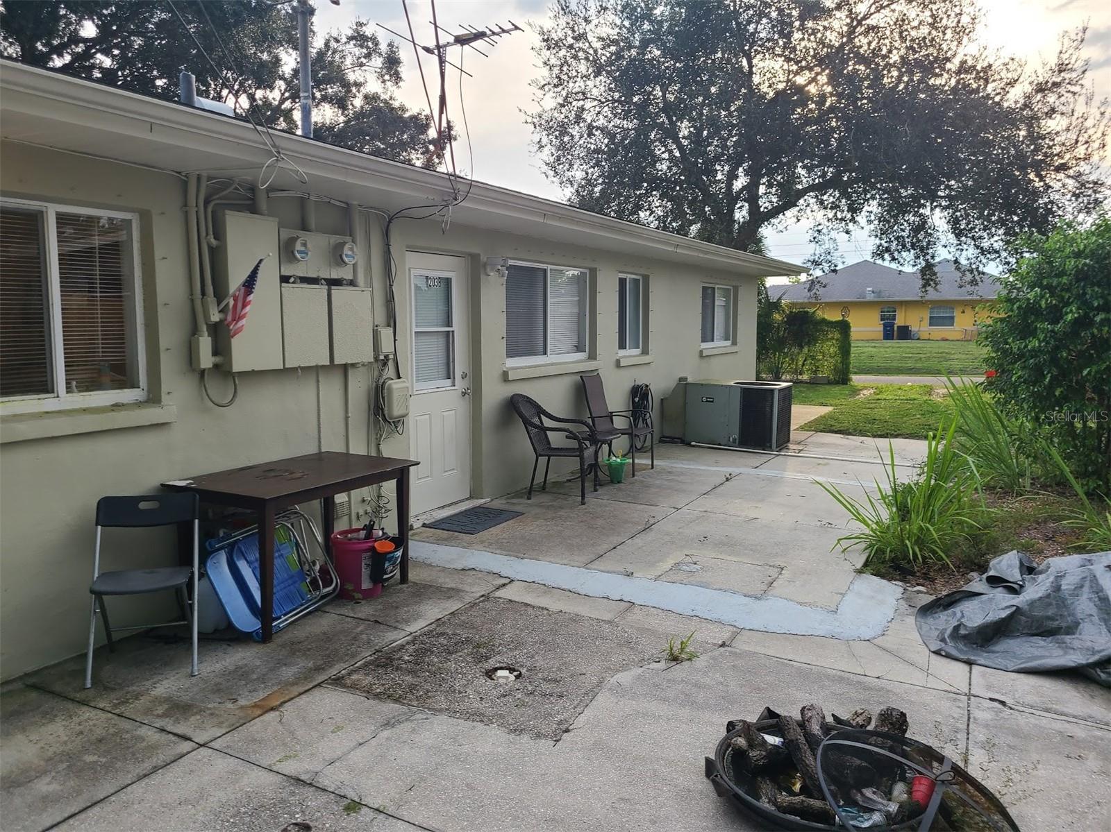 12210 GENOA DR photo 3