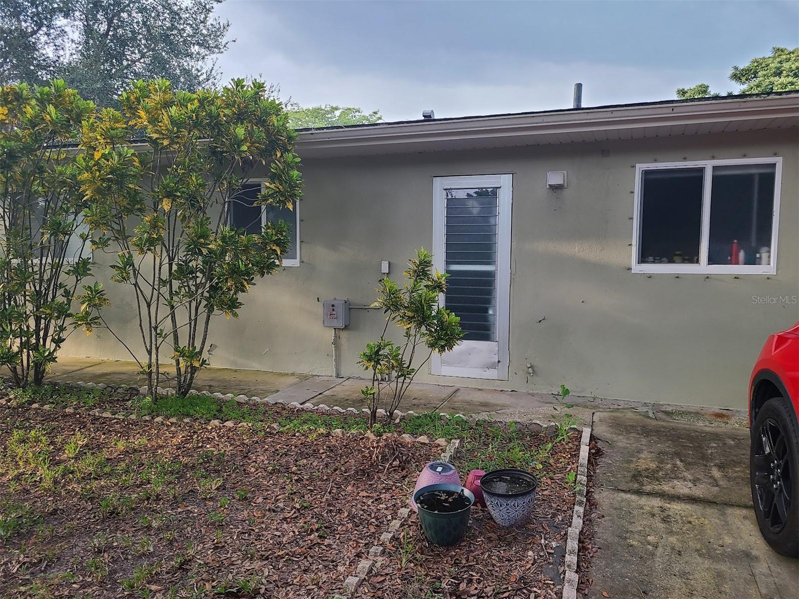 12210 GENOA DR photo 4