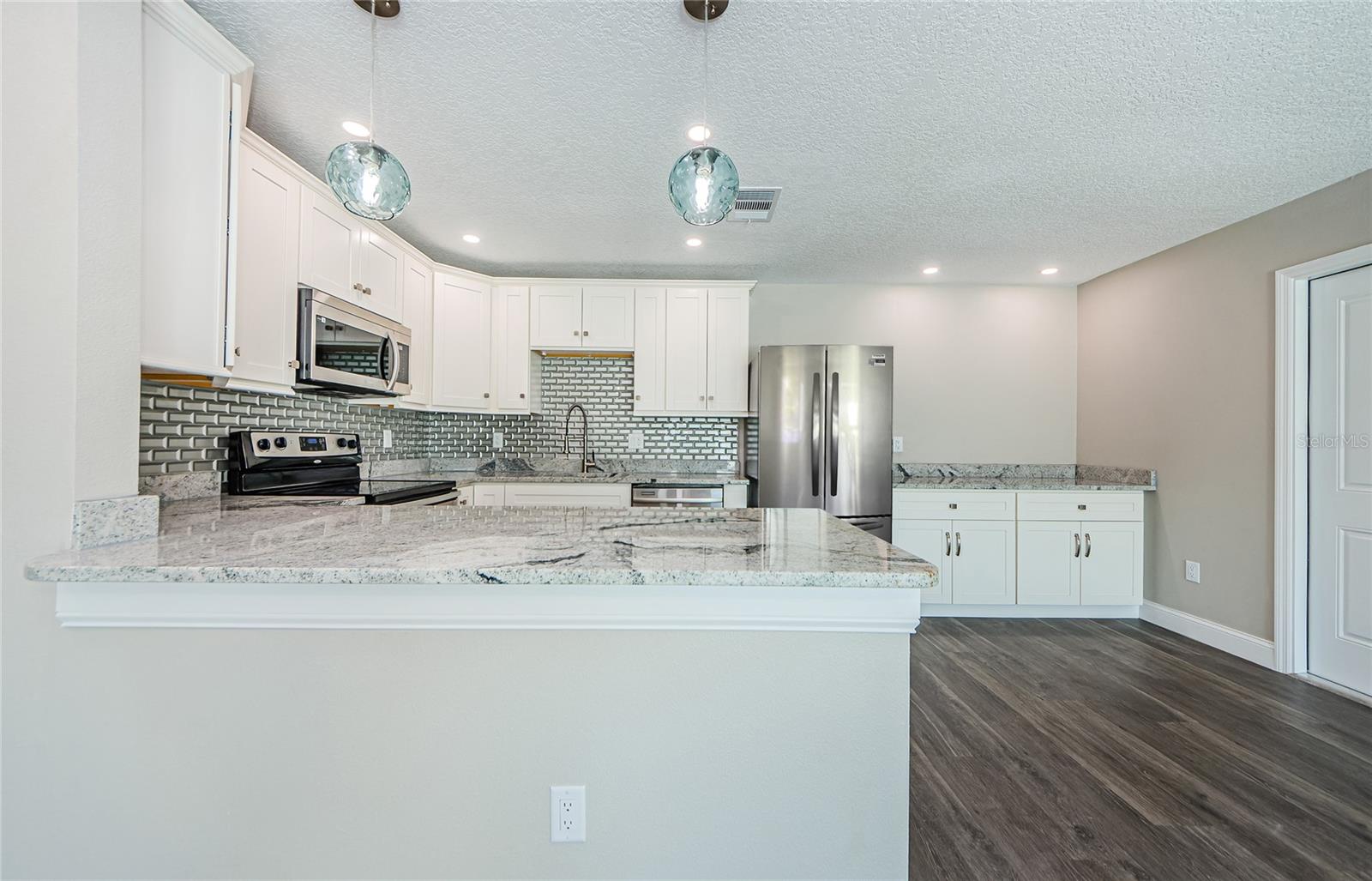 2723 SHERBROOKE LN #B photo 5