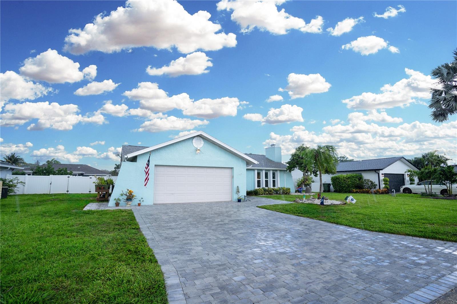 6513 14TH AVE W — home for sale