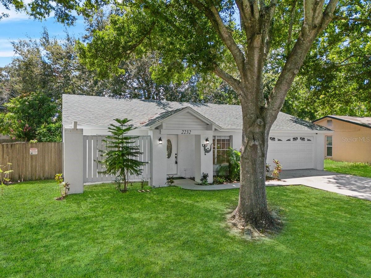 2232 CRYSTAL GROVE LN — home for sale