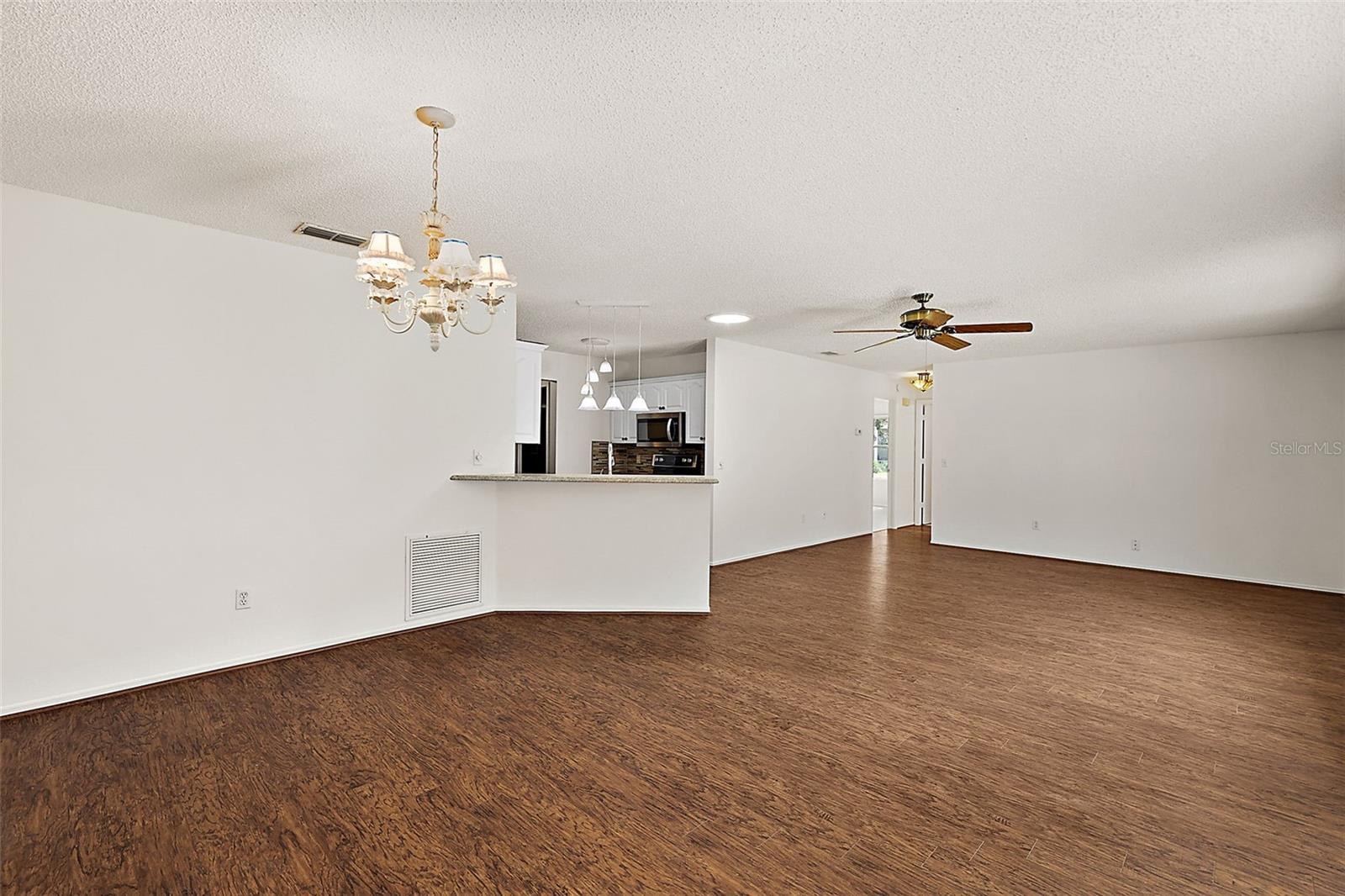 732 ANGELITA AVE photo 3