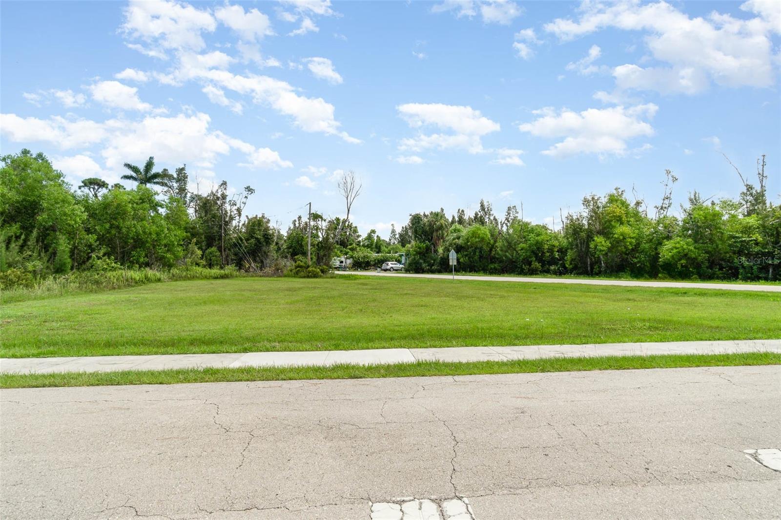 5414 AVENUE E photo 4