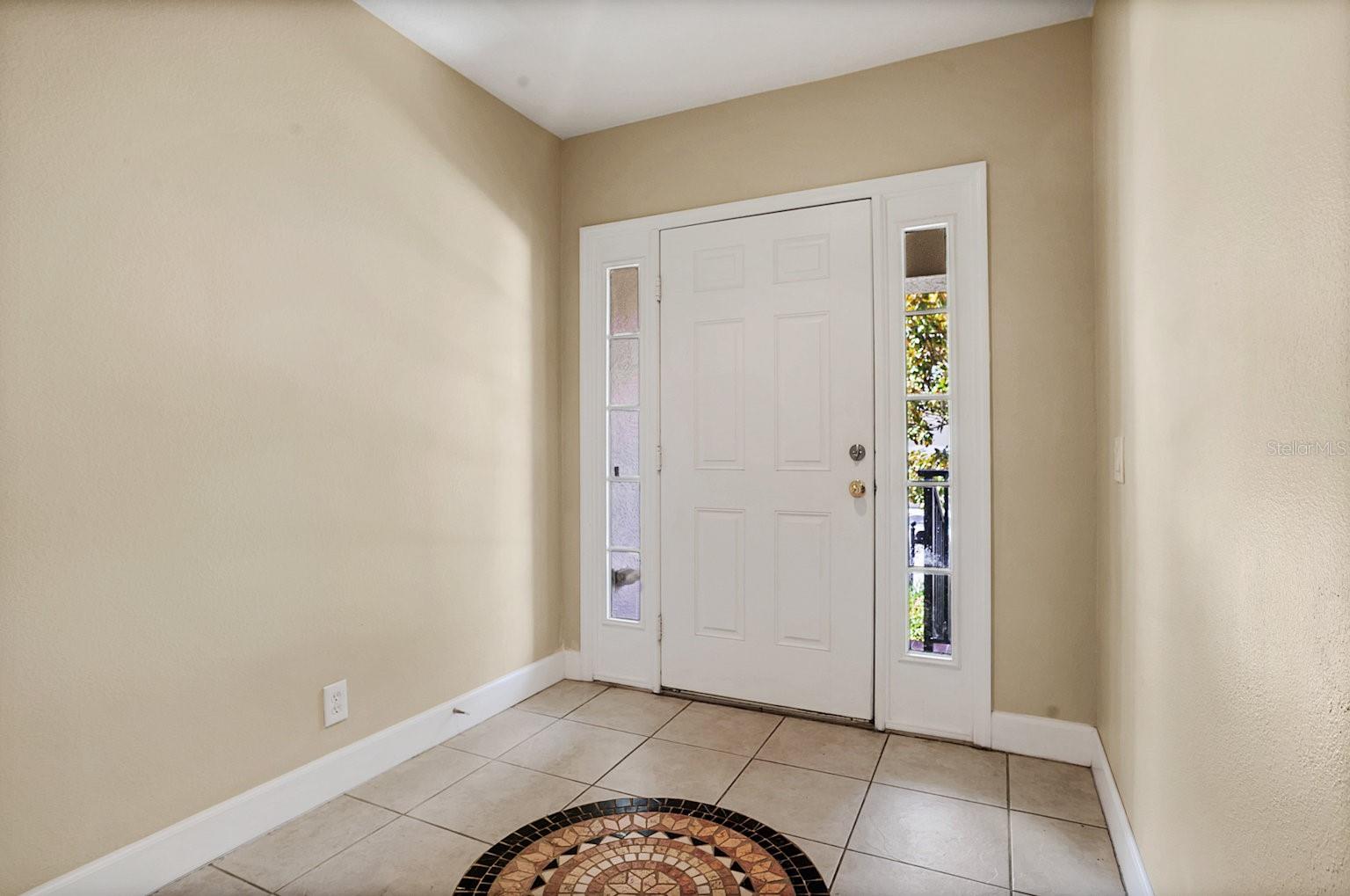 1189 VENETIAN HARBOR DR NE photo 5