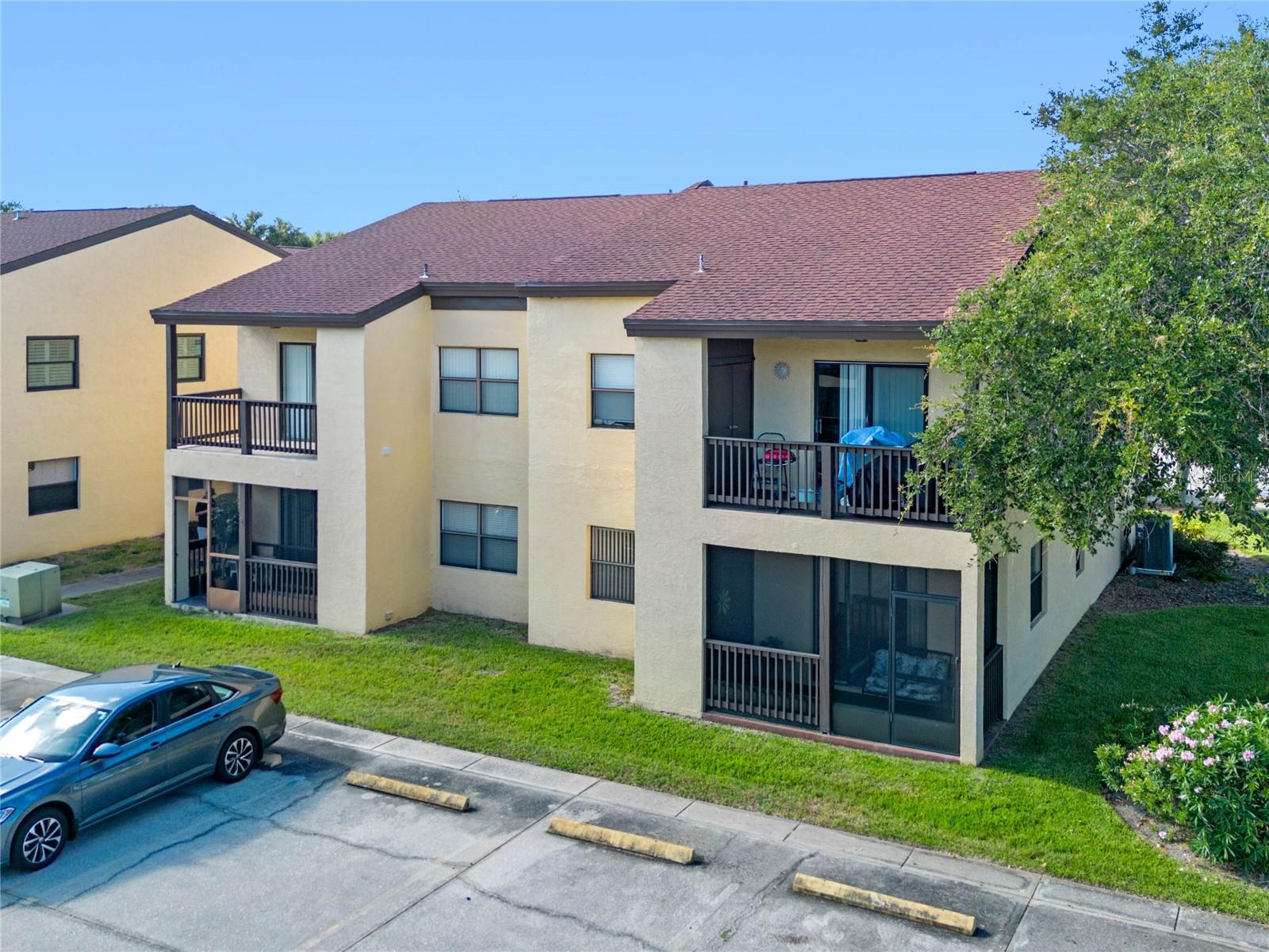 5630 N BANANA RIVER BLVD #4-1 photo 3