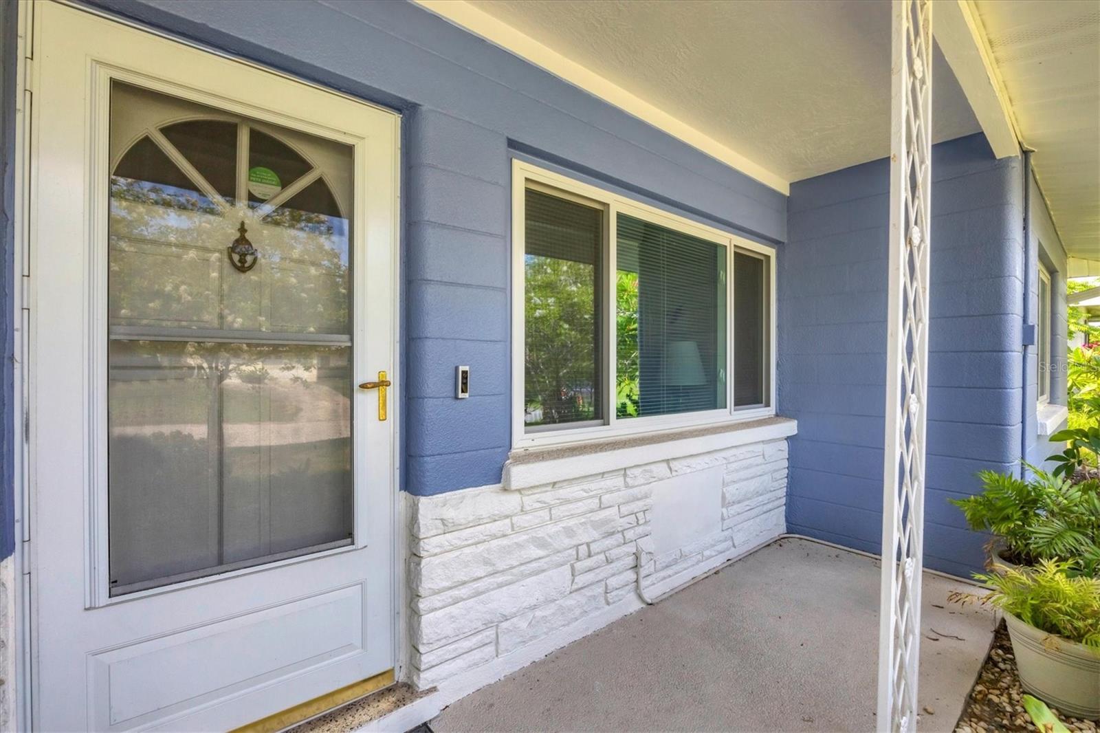 2566 TULIP ST photo 4