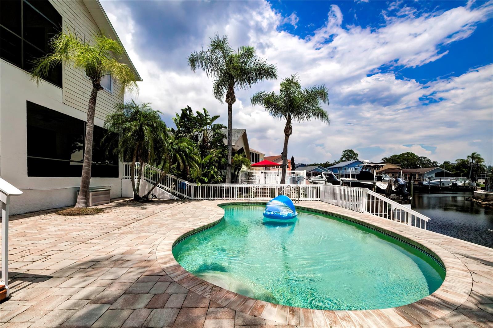 6324 SPOONBILL DR photo 3