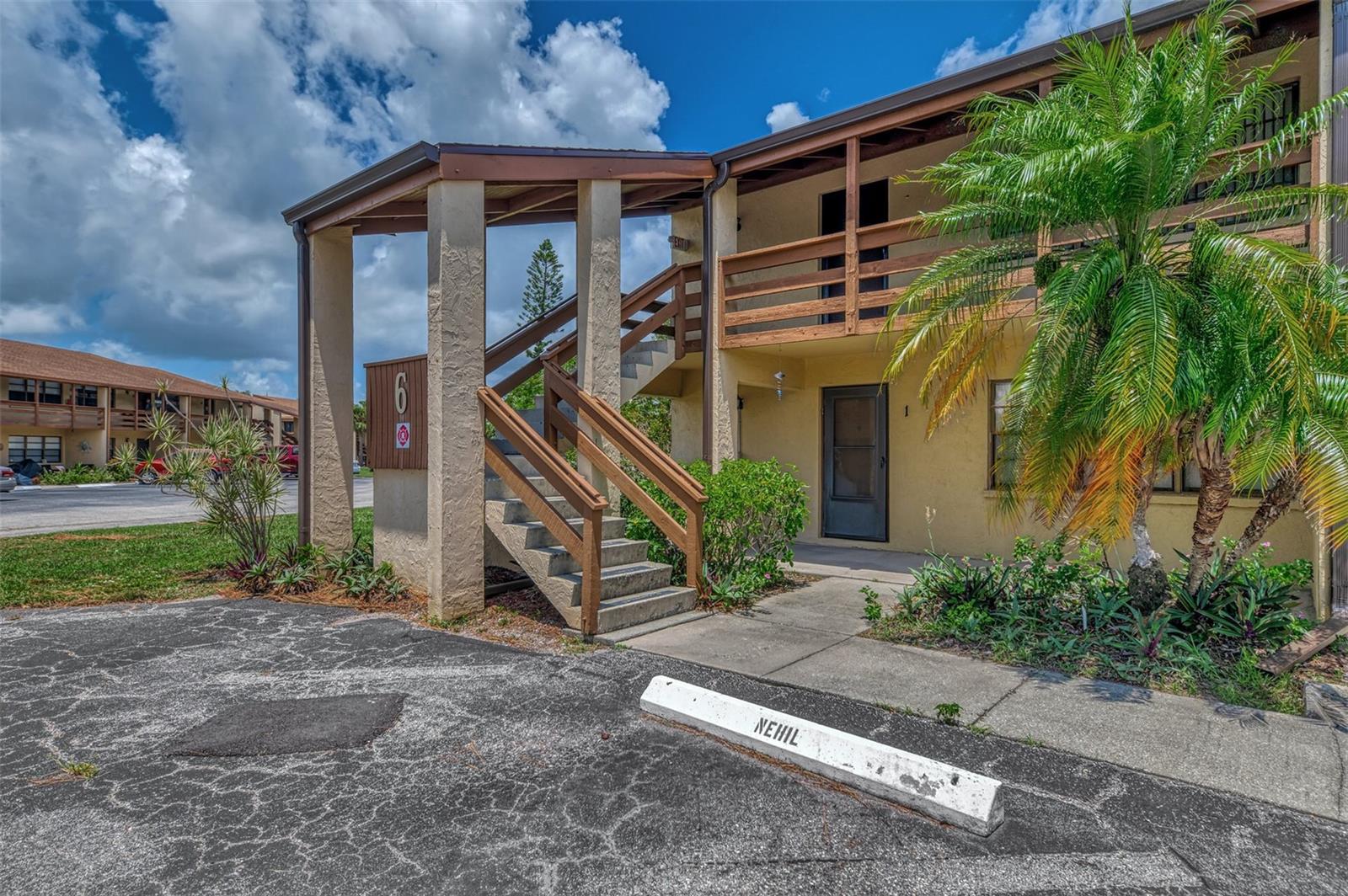6 QUAILS RUN BLVD #7 — home for sale