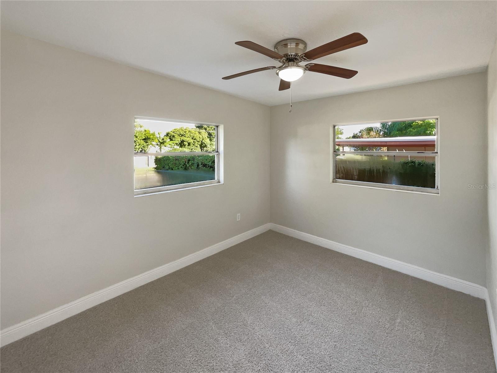 1309 ATLANTIS DR photo 5