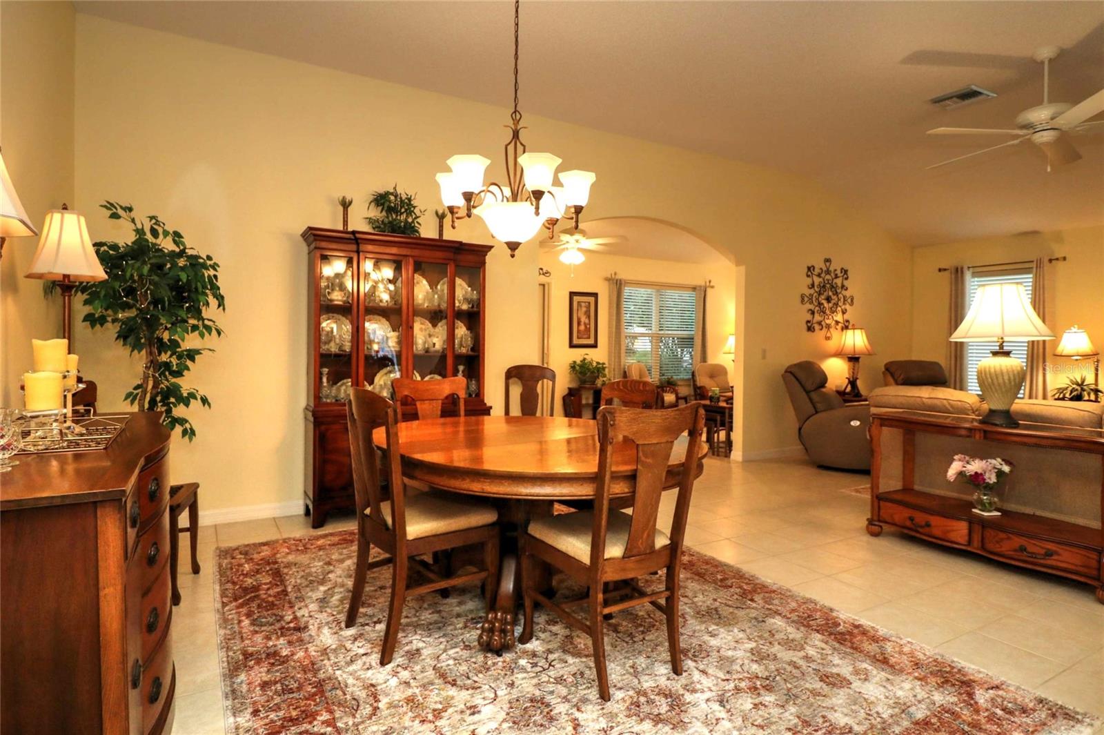 1390 FOREST ACRES DR photo 5