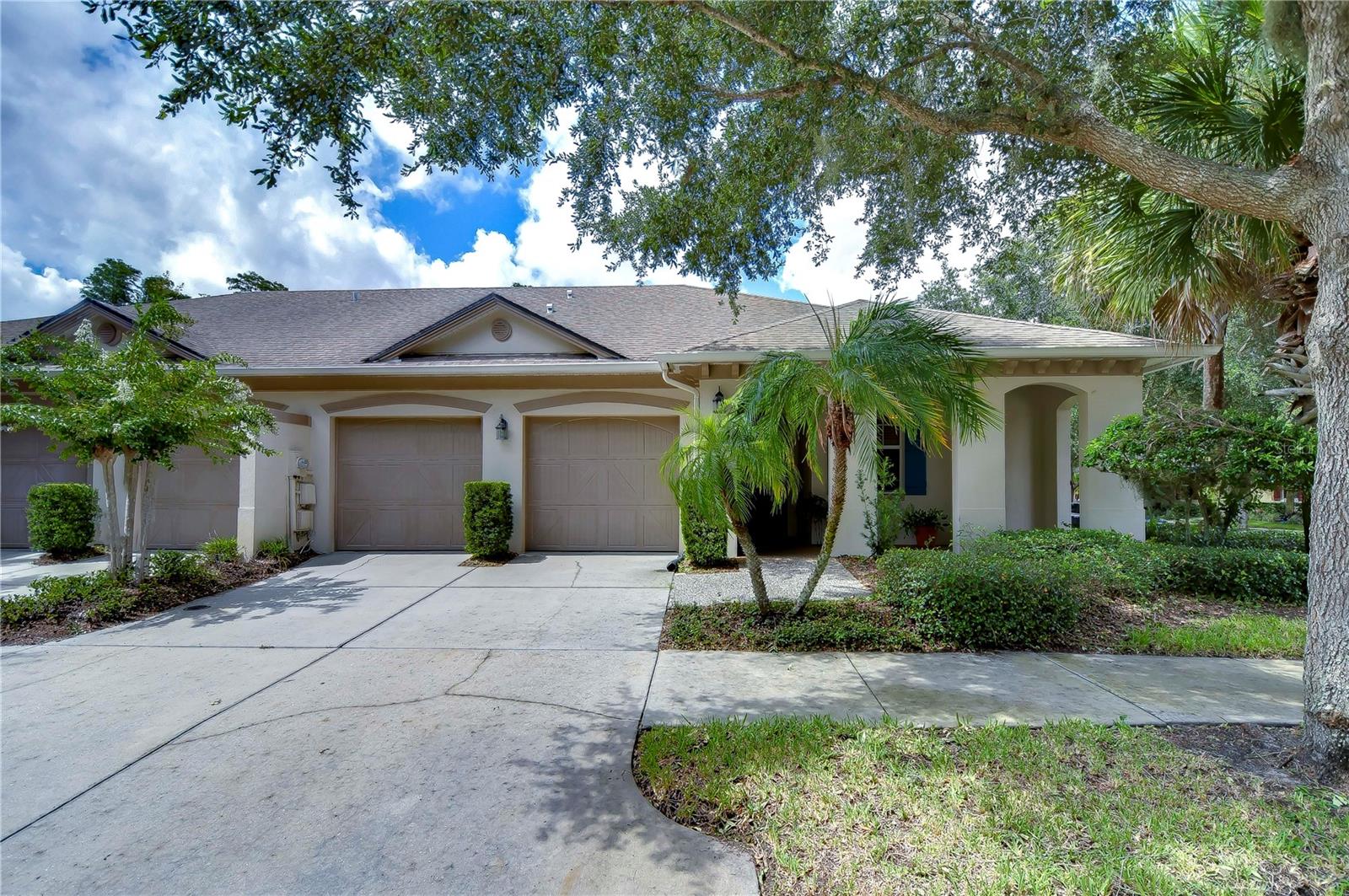 6801 LOCKINGTON CT photo 2
