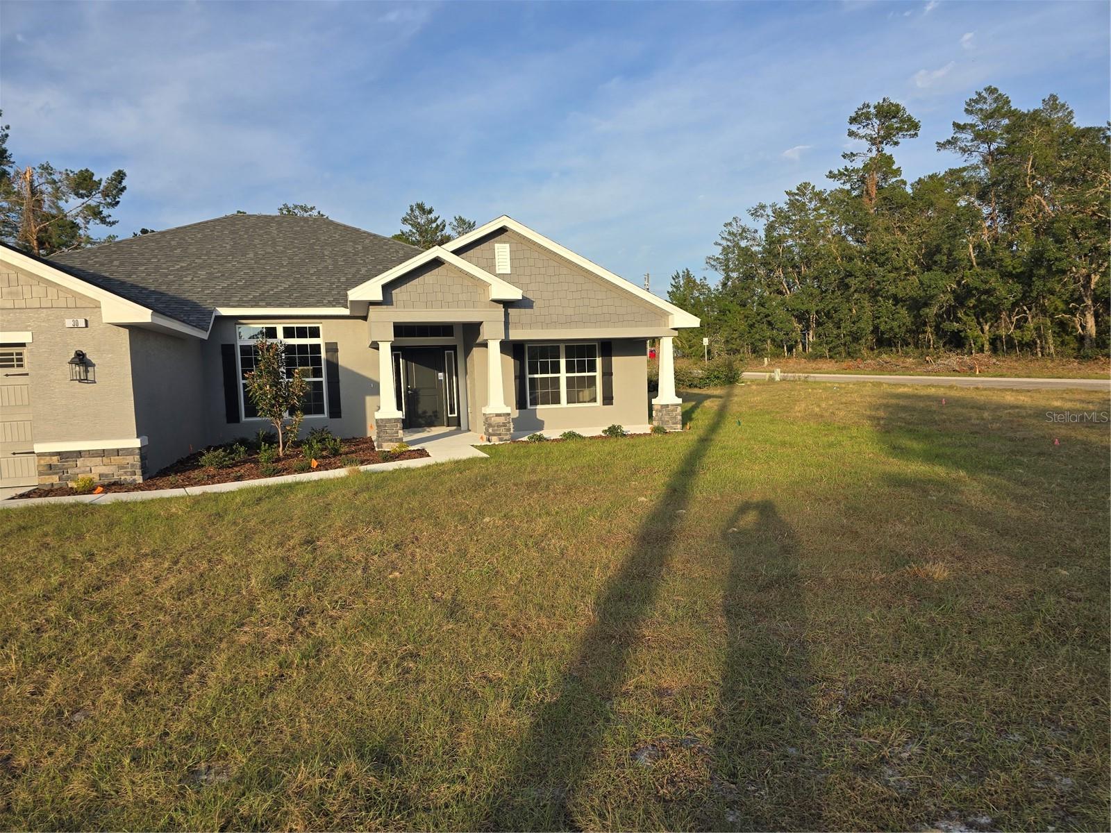 30 LONE PINE ST photo 2