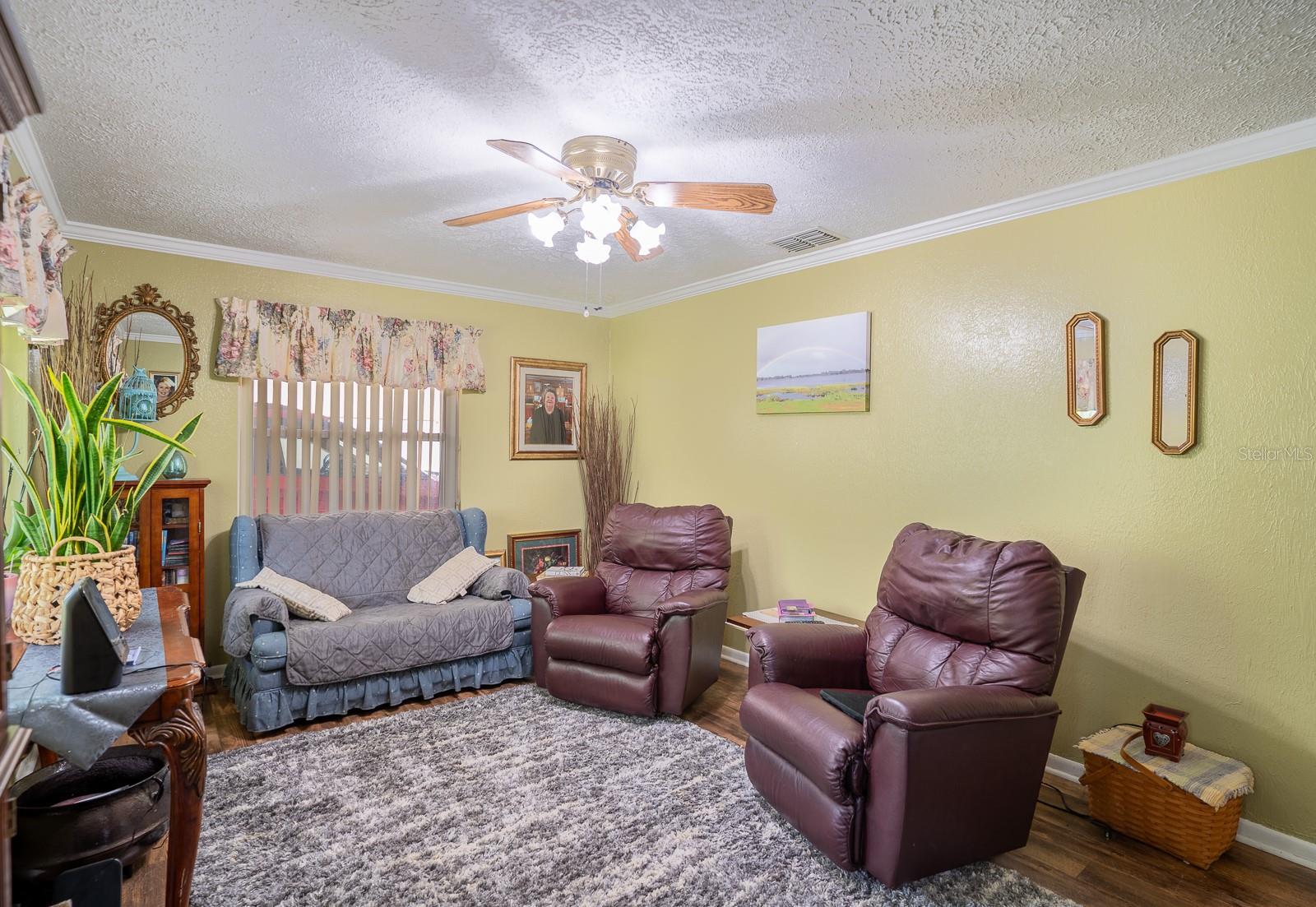 122 BISHOP ST photo 5