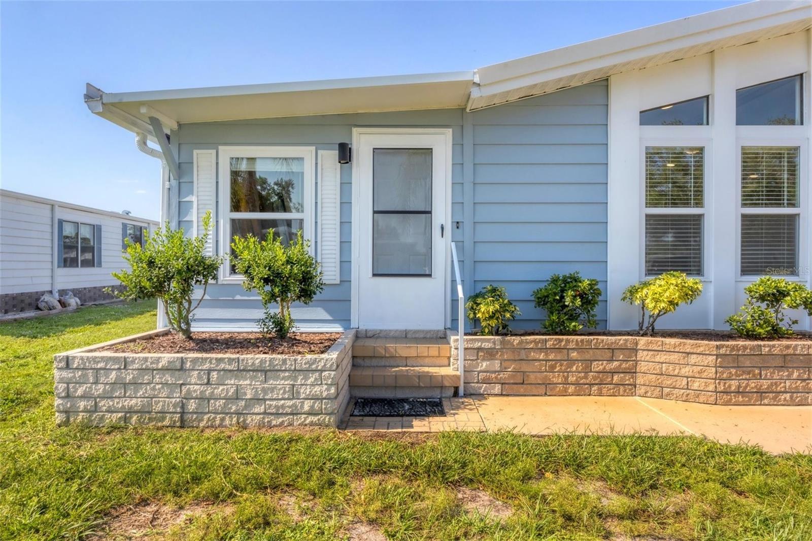 740 SUMMERSEA CT photo 3