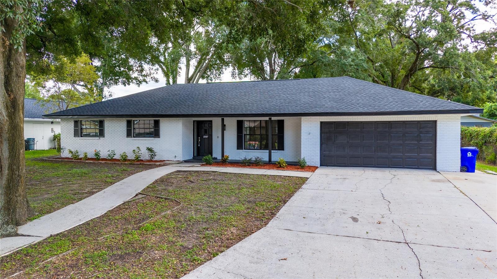 1509 CLAIRDALE LN photo 2